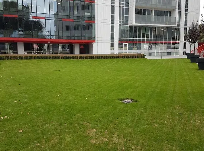 Apartment Towarowa 37 *